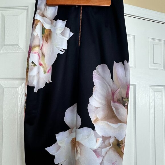Ted Baker London Thalasa Gardenia Pencil Skirt NWOT - Picture 5 of 9